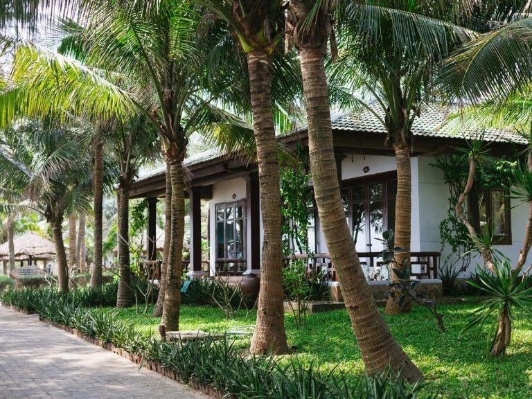 Top 10 Villa Lăng Cô View Biển Đẹp Và Giá Tốt Nhất