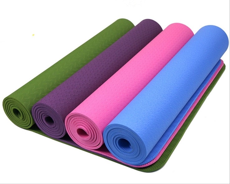 Phong sport hiện cung cấp rất nhiều sản phẩm, đặc biệt là thảm tập yoga chất lượng cao với giá thành hợp lý.
