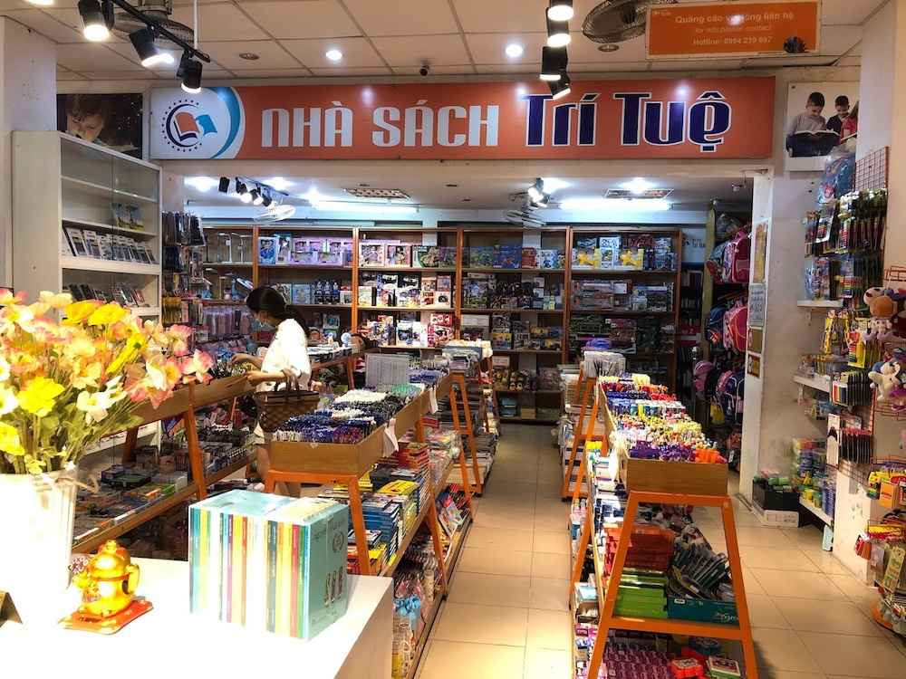 Top 10 nhà sách to nhất Hà Nội
