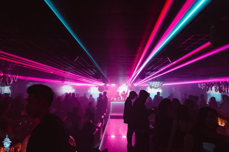 Top 10 quán bar thành phố Hồ Chí Minh